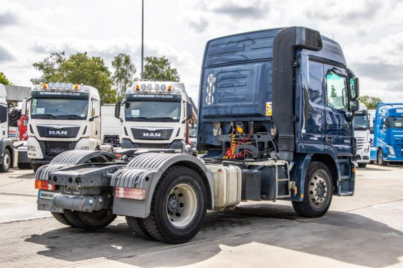 Mercedes ACTROS 1846 LS-MP3+HYDR. - Tractor head: gambar 4 Mercedes ACTROS 1846 LS-MP3+HYDR. - Tractor head: gambar 4
