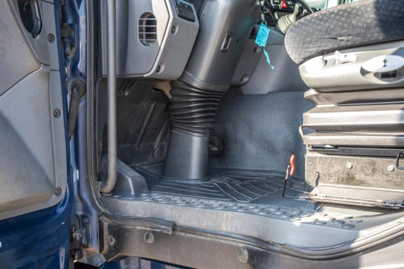 Mercedes ACTROS 1846 LS - MP3 - Tractor head: gambar 5 Mercedes ACTROS 1846 LS - MP3 - Tractor head: gambar 5