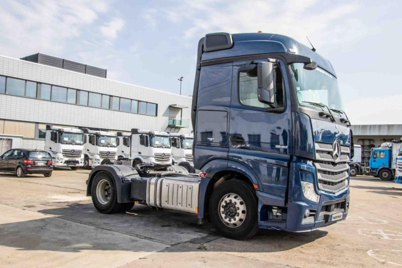 Mercedes ACTROS 1848 LS+E6+HYDR. - Tractor head: gambar 2 Mercedes ACTROS 1848 LS+E6+HYDR. - Tractor head: gambar 2