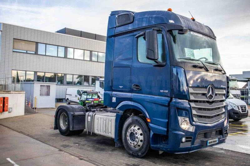 Mercedes ACTROS 1848 LS+E6+HYDR. - Tractor head: gambar 2 Mercedes ACTROS 1848 LS+E6+HYDR. - Tractor head: gambar 2