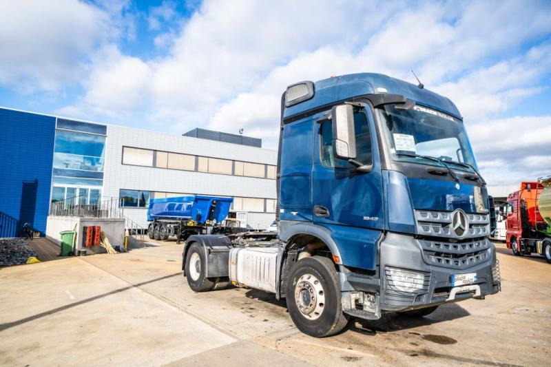 Mercedes AROCS 1843 LS ( NO ACTROS)+BIG AXLE +HYDR. - Tractor head: gambar 2 Mercedes AROCS 1843 LS ( NO ACTROS)+BIG AXLE +HYDR. - Tractor head: gambar 2