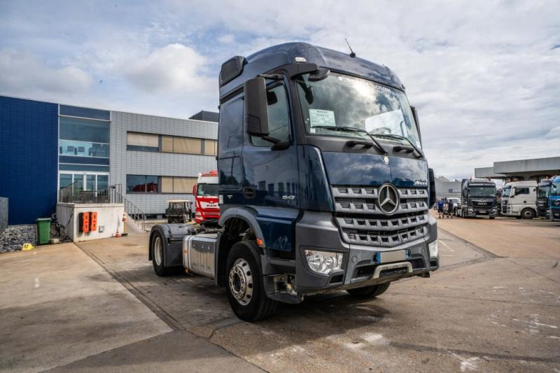 Mercedes AROCS 1843 LS ( NO ACTROS)+BIG AXLE+HYDR. - Tractor head: gambar 2 Mercedes AROCS 1843 LS ( NO ACTROS)+BIG AXLE+HYDR. - Tractor head: gambar 2