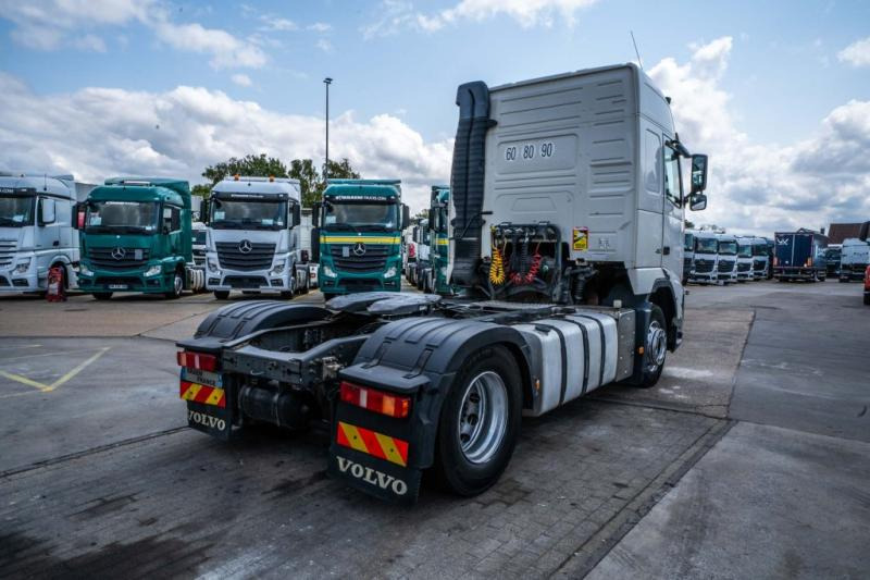 Volvo FH 3 460 GLOB - Tractor head: gambar 4 Volvo FH 3 460 GLOB - Tractor head: gambar 4