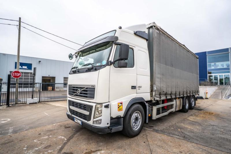 Volvo FH 13 460 -6x2 ( +E64419=AANHANGER) - Truk dengan terpal samping: gambar 1 Volvo FH 13 460 -6x2 ( +E64419=AANHANGER) - Truk dengan terpal samping: gambar 1