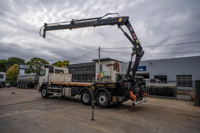 Volvo FM 410 DXI -6X2+HIAB 24 T/m/2x - Truk flatbed, Truk derek: gambar 5 Volvo FM 410 DXI -6X2+HIAB 24 T/m/2x - Truk flatbed, Truk derek: gambar 5