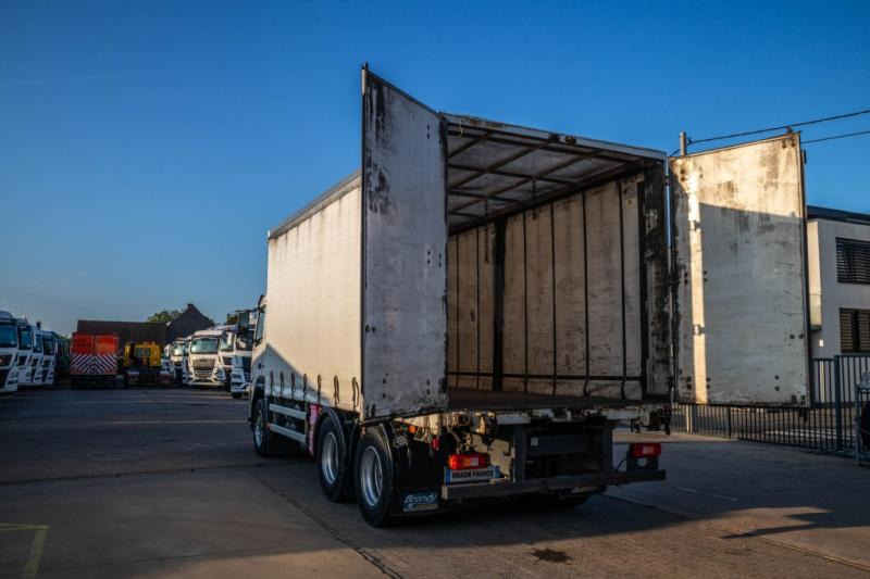 Truk dengan terpal samping Volvo FM330-6X2+E5 (10pneus/tires): gambar 6