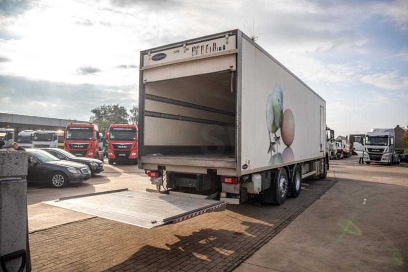 Volvo FM340+POUSSIN/CHICKEN/KUIKEN/KÛKEN - Truk berpendingin: gambar 5 Volvo FM340+POUSSIN/CHICKEN/KUIKEN/KÛKEN - Truk berpendingin: gambar 5