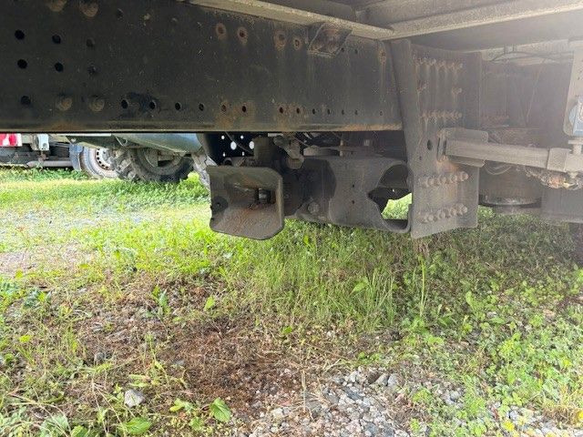 MAN 8.220 Jumbo Plane - Truk dengan terpal samping: gambar 5 MAN 8.220 Jumbo Plane - Truk dengan terpal samping: gambar 5