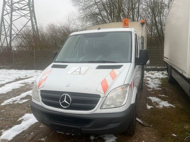 Mercedes-Benz Sprinter - Van jungkit, Van kombi: gambar 4 Mercedes-Benz Sprinter - Van jungkit, Van kombi: gambar 4