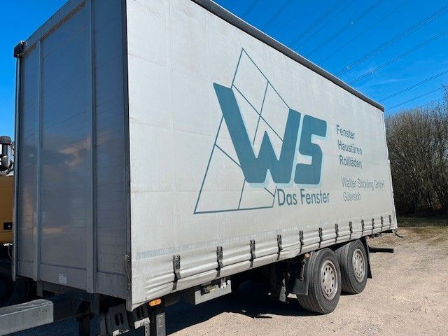 Orten AG 18 Liftachse Staplerhalterung Schiebeplan AG 18 Liftachse Staplerhalterung Schiebeplan - Trailer dengan terpal samping: gambar 1 Orten AG 18 Liftachse Staplerhalterung Schiebeplan AG 18 Liftachse Staplerhalterung Schiebeplan - Trailer dengan terpal samping: gambar 1