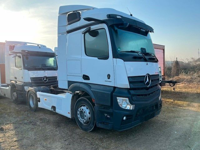 Mercedes-Benz Actros 1846 5 L-Fahrerhaus - Tractor head: gambar 4 Mercedes-Benz Actros 1846 5 L-Fahrerhaus - Tractor head: gambar 4