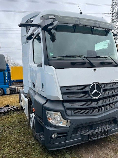 Mercedes-Benz Actros 5 L-Fahrerhaus 1846 - Tractor head: gambar 2 Mercedes-Benz Actros 5 L-Fahrerhaus 1846 - Tractor head: gambar 2