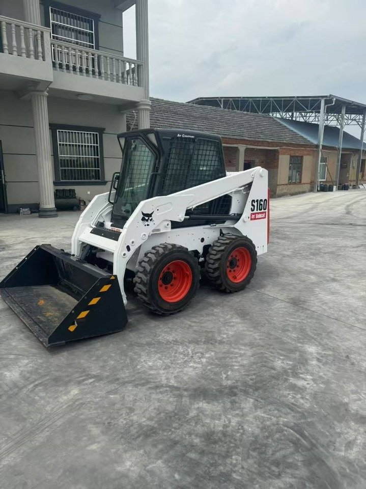 Bobcat S 160 - Skid steer: gambar 5 Bobcat S 160 - Skid steer: gambar 5