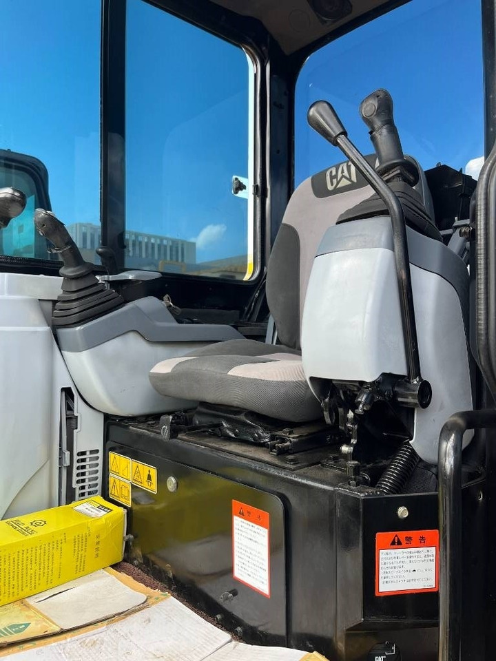CAT 303.5E2 - Ekskavator mini: gambar 5 CAT 303.5E2 - Ekskavator mini: gambar 5