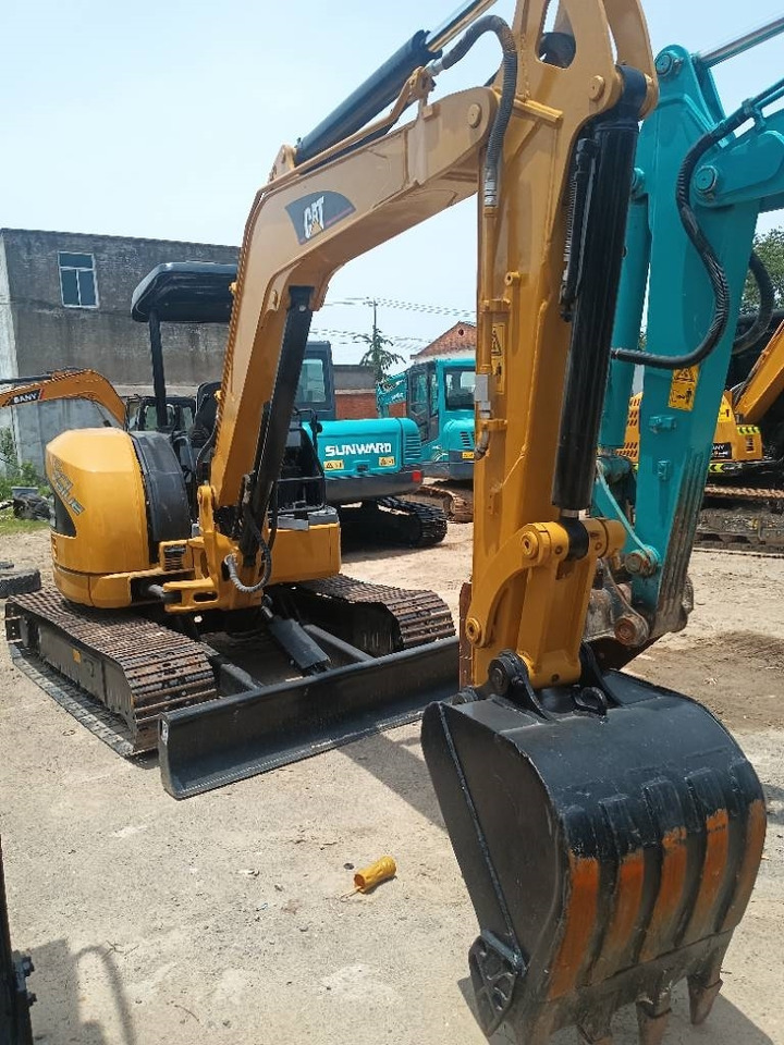 CAT 304 C - Ekskavator perayap: gambar 3 CAT 304 C - Ekskavator perayap: gambar 3