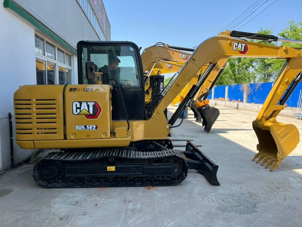Ekskavator perayap baru CAT 305.5: gambar 6