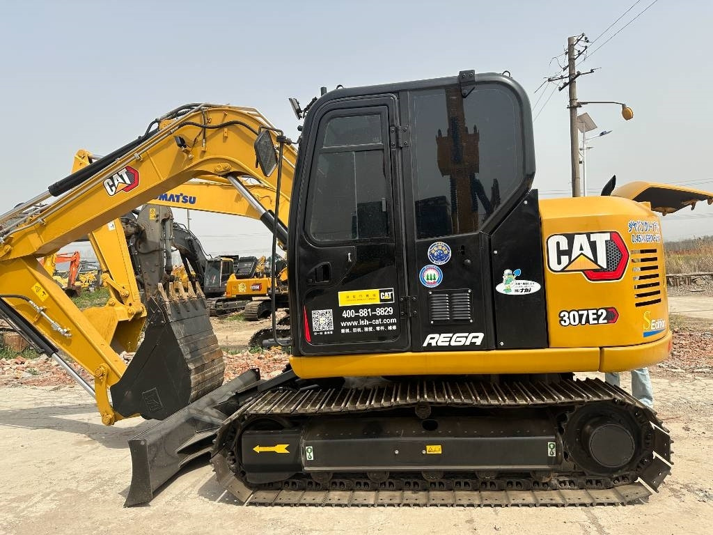 CAT 307E2 - Ekskavator mini: gambar 3 CAT 307E2 - Ekskavator mini: gambar 3