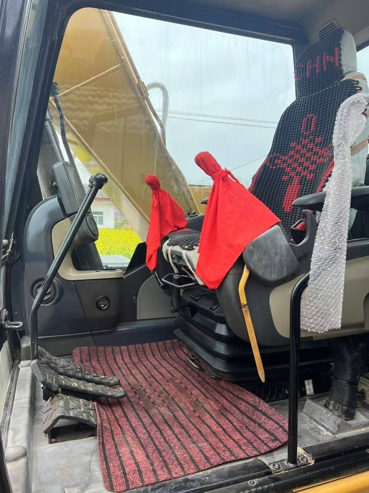 CAT 312D2GC - Ekskavator perayap: gambar 4 CAT 312D2GC - Ekskavator perayap: gambar 4