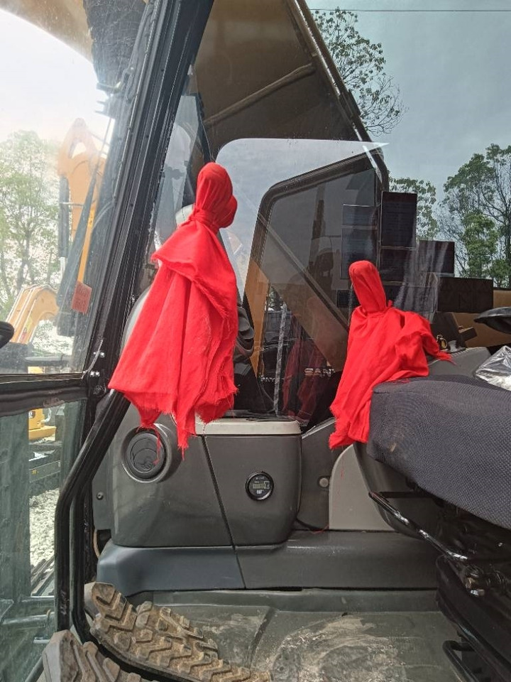 CAT 312D2GC - Ekskavator perayap: gambar 4 CAT 312D2GC - Ekskavator perayap: gambar 4