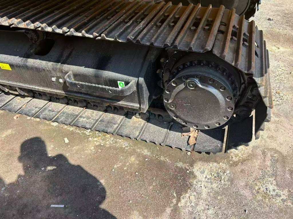 CAT 320 GC - Ekskavator perayap: gambar 2 CAT 320 GC - Ekskavator perayap: gambar 2