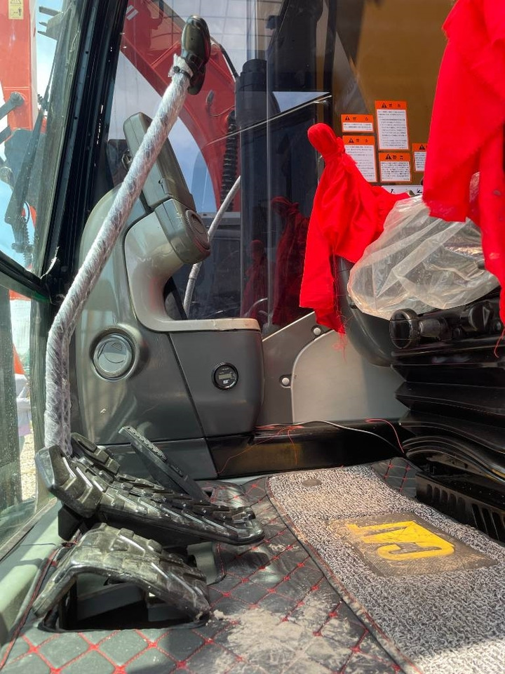 Ekskavator perayap baru CAT 323: gambar 7