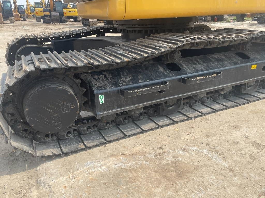 CAT 323GC - Ekskavator perayap: gambar 4 CAT 323GC - Ekskavator perayap: gambar 4