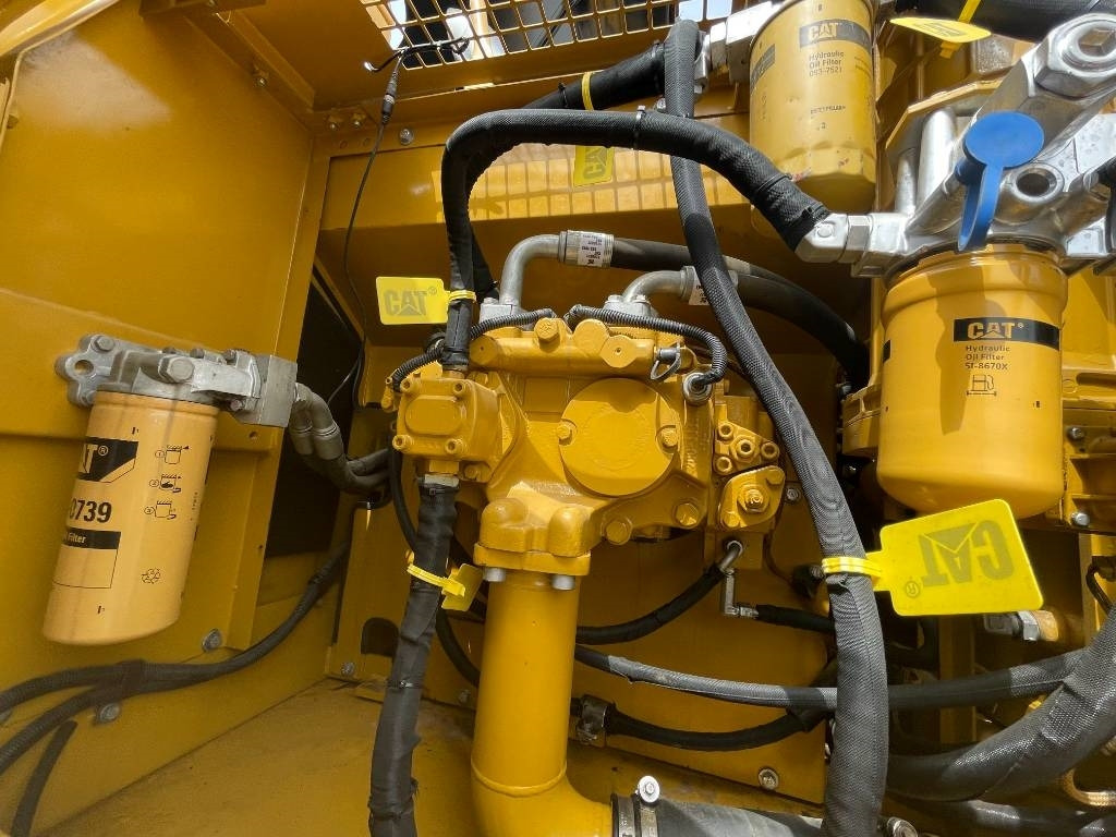 CAT 329D2 - Ekskavator perayap: gambar 5 CAT 329D2 - Ekskavator perayap: gambar 5