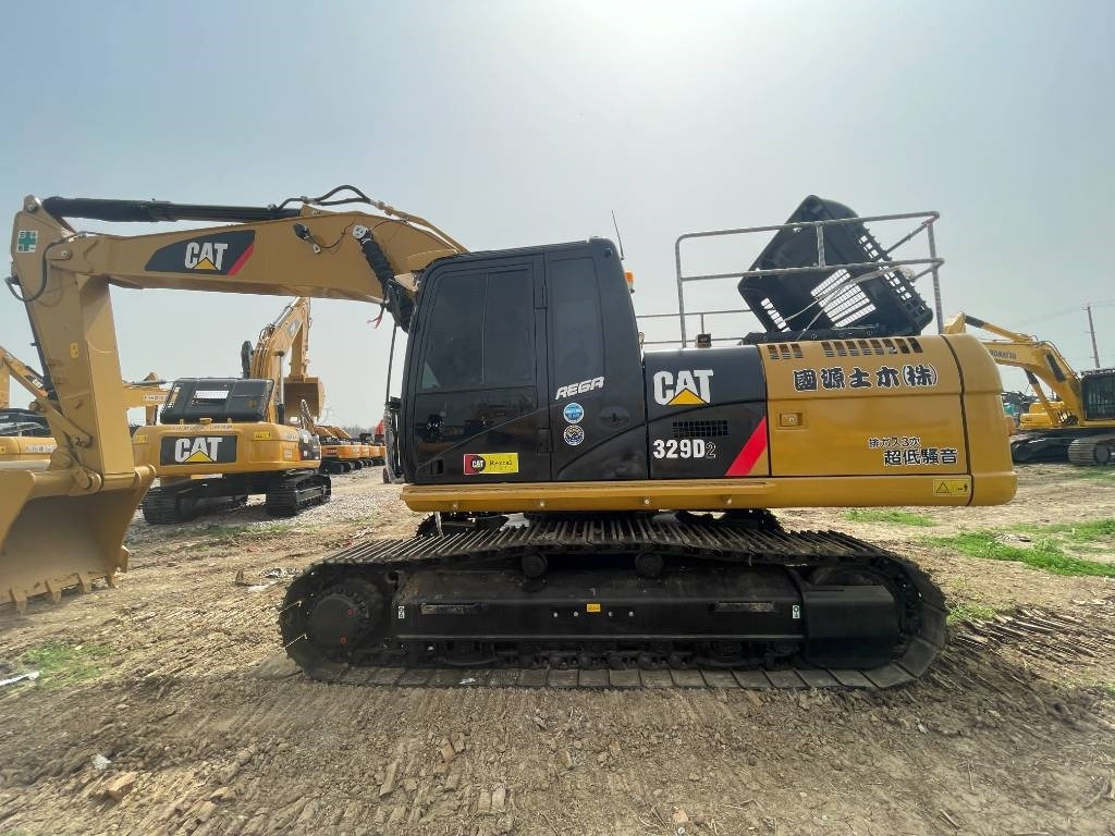 CAT 329D2 - Ekskavator perayap: gambar 3 CAT 329D2 - Ekskavator perayap: gambar 3
