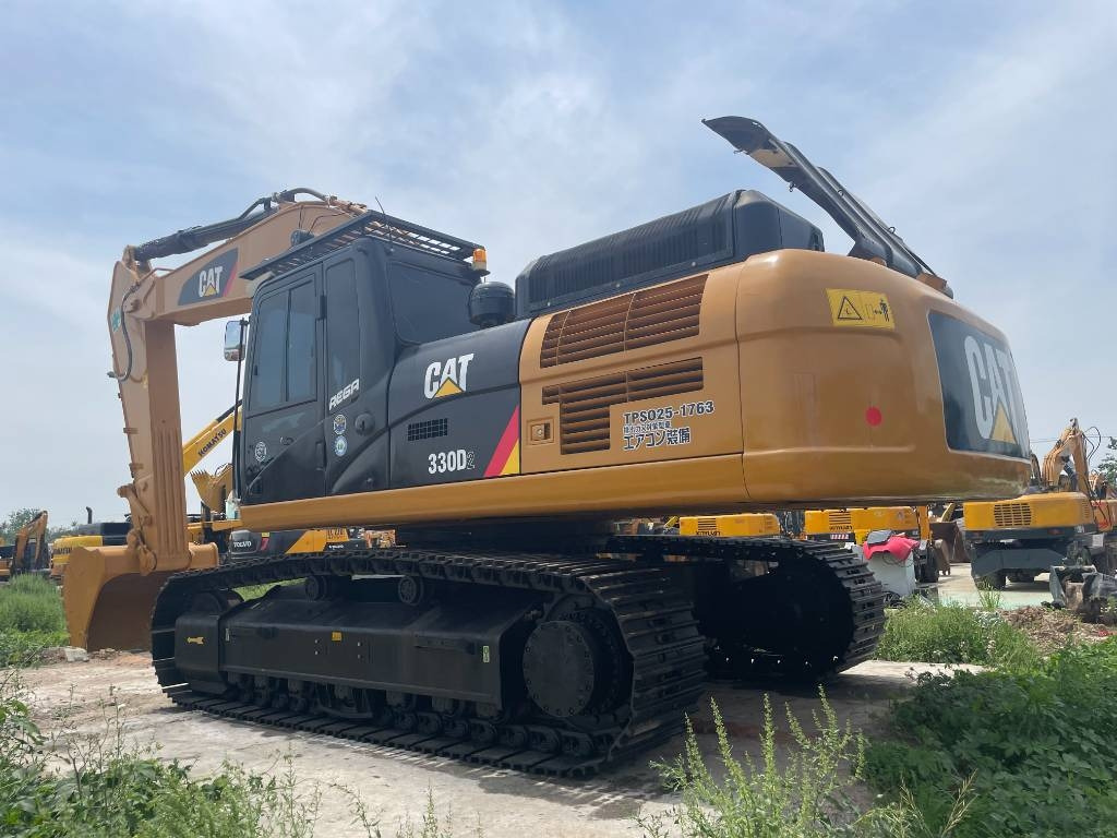 CAT 330D2 - Ekskavator perayap: gambar 1 CAT 330D2 - Ekskavator perayap: gambar 1
