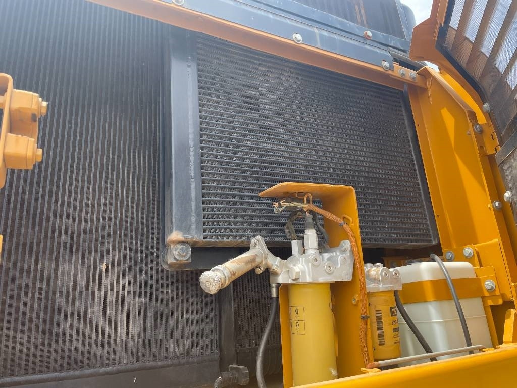 CAT 330D2 - Ekskavator perayap: gambar 5 CAT 330D2 - Ekskavator perayap: gambar 5