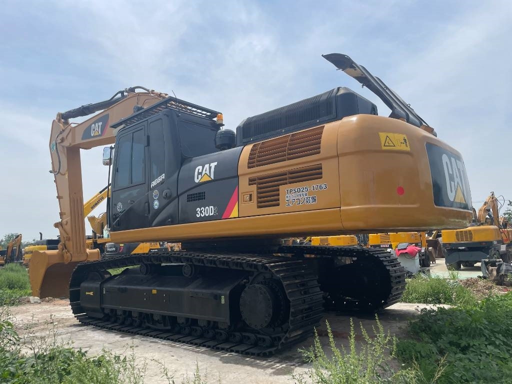 CAT 330D2 - Ekskavator perayap: gambar 1 CAT 330D2 - Ekskavator perayap: gambar 1