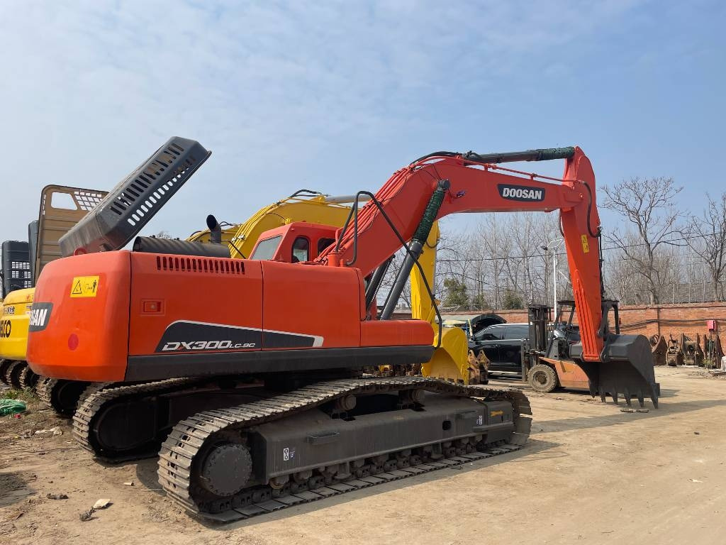 Doosan DX 300  - Ekskavator perayap: gambar 1 Doosan DX 300  - Ekskavator perayap: gambar 1