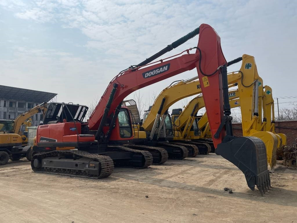 Doosan DX 300  - Ekskavator perayap: gambar 2 Doosan DX 300  - Ekskavator perayap: gambar 2