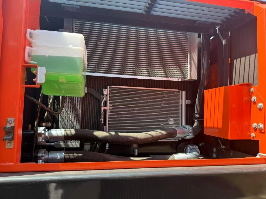 Doosan DX 340 - Ekskavator perayap: gambar 5 Doosan DX 340 - Ekskavator perayap: gambar 5