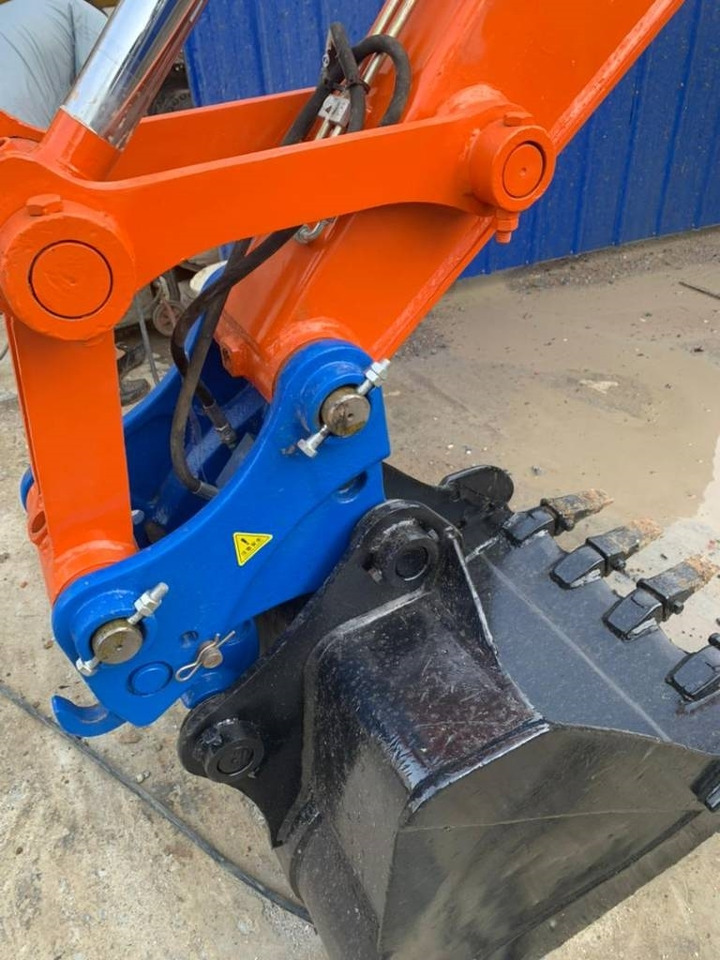 Doosan DX 75 - Ekskavator mini: gambar 4 Doosan DX 75 - Ekskavator mini: gambar 4