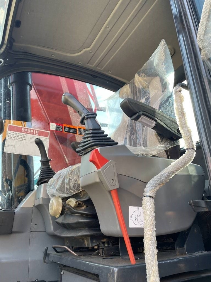 Doosan DX225LCA - Ekskavator perayap: gambar 2 Doosan DX225LCA - Ekskavator perayap: gambar 2