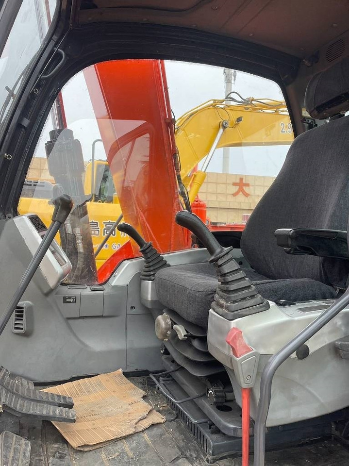 Doosan DX80 - Ekskavator mini: gambar 4 Doosan DX80 - Ekskavator mini: gambar 4