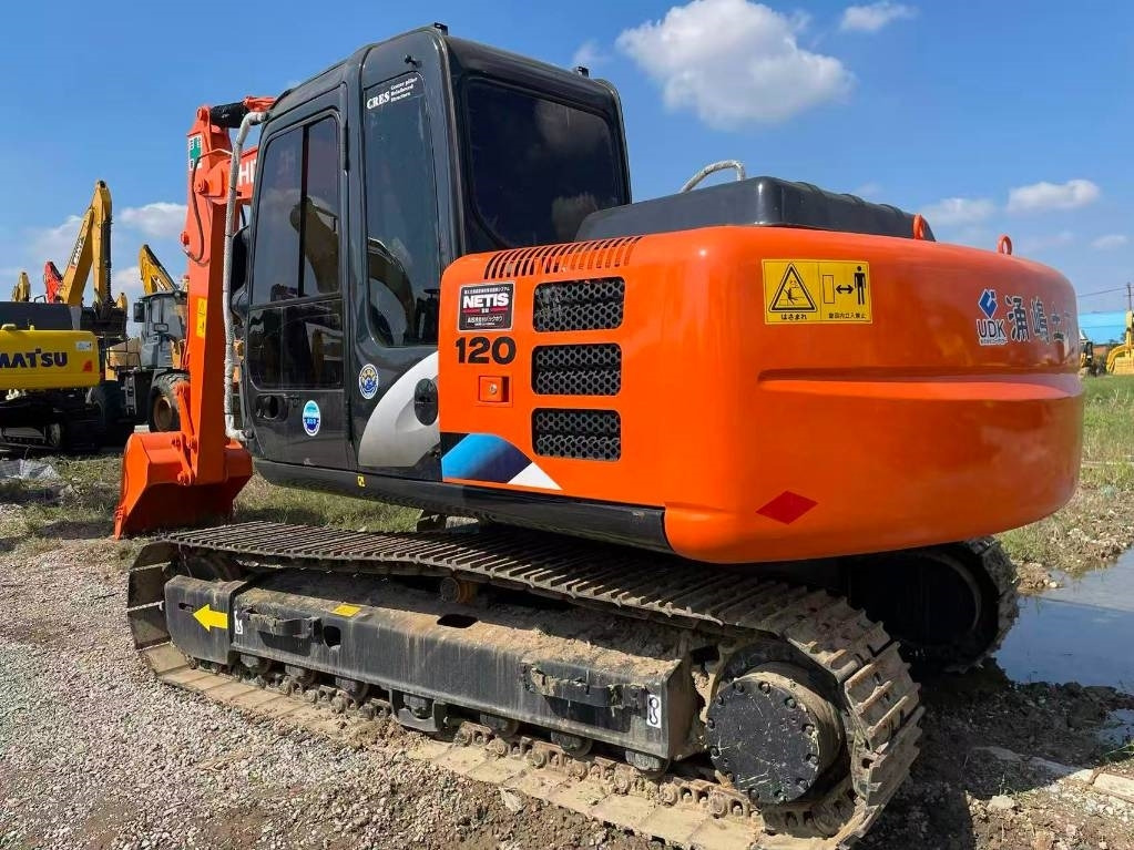 Leasing Hitachi ZX 120 Hitachi ZX 120: gambar 7 Leasing Hitachi ZX 120 Hitachi ZX 120: gambar 7