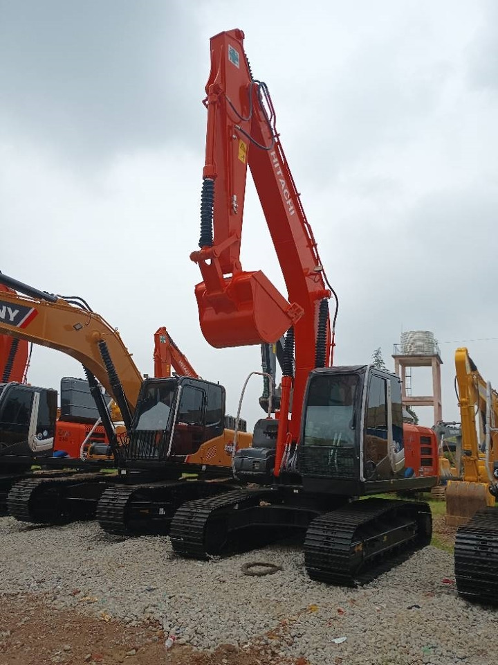 Hitachi ZX 200 - Ekskavator perayap: gambar 2 Hitachi ZX 200 - Ekskavator perayap: gambar 2
