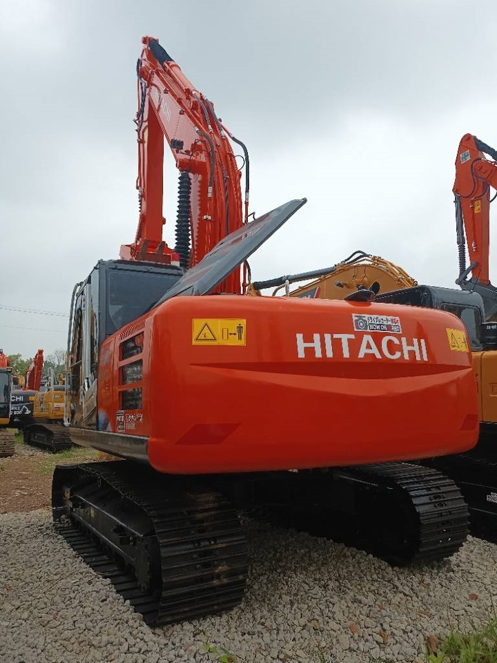 Hitachi ZX 200 - Ekskavator perayap: gambar 2 Hitachi ZX 200 - Ekskavator perayap: gambar 2