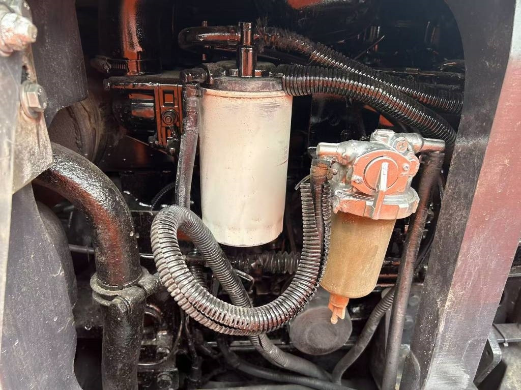 Hitachi ZX 50 - Ekskavator perayap: gambar 4 Hitachi ZX 50 - Ekskavator perayap: gambar 4