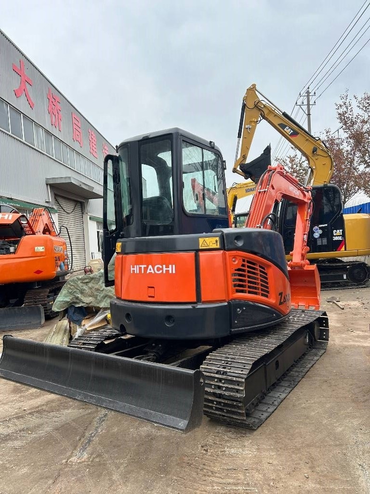 Hitachi ZX 60  - Ekskavator mini: gambar 2 Hitachi ZX 60  - Ekskavator mini: gambar 2