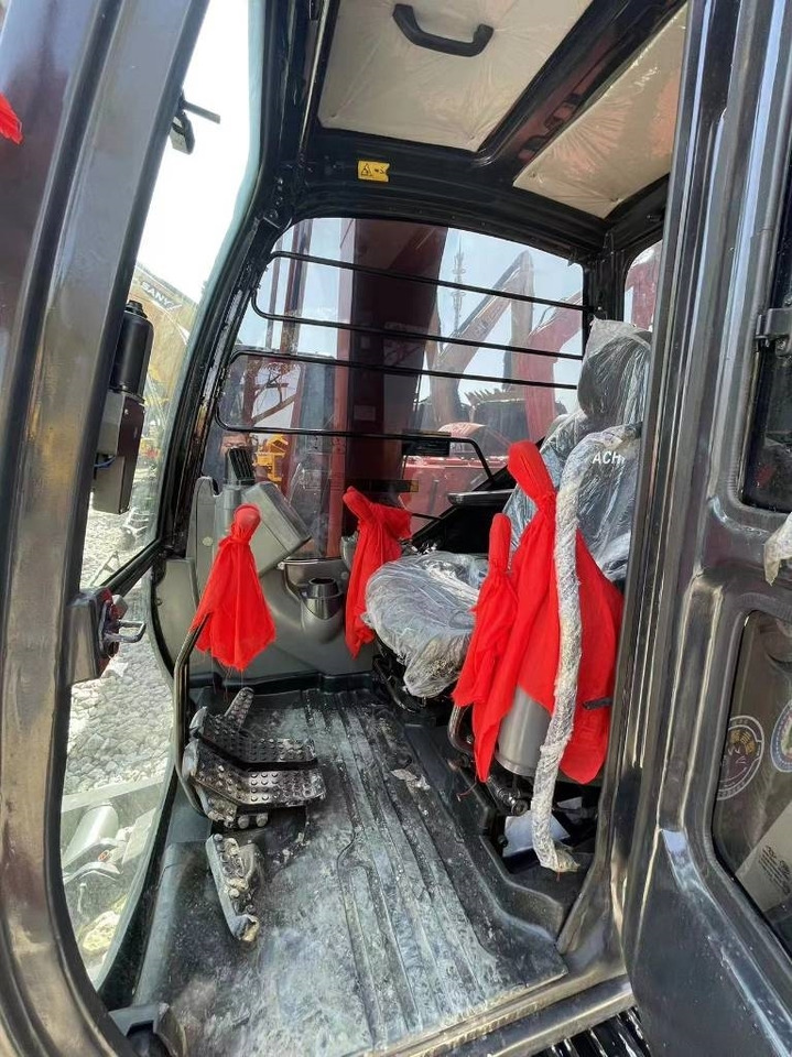 Hitachi ZX 60 - Ekskavator mini: gambar 5 Hitachi ZX 60 - Ekskavator mini: gambar 5