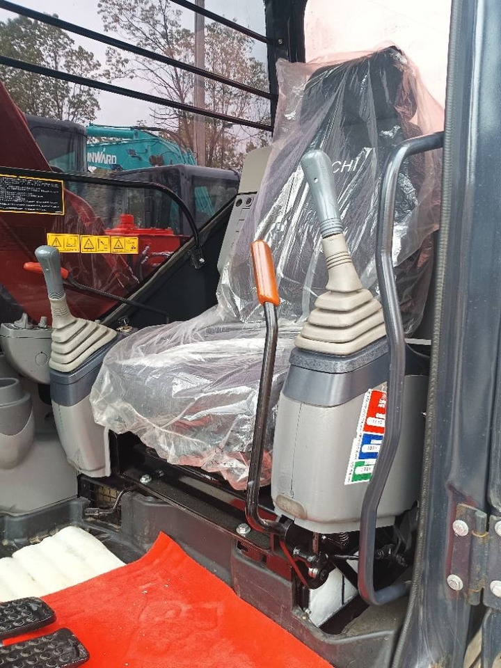 Hitachi ZX 70  - Ekskavator mini: gambar 5 Hitachi ZX 70  - Ekskavator mini: gambar 5