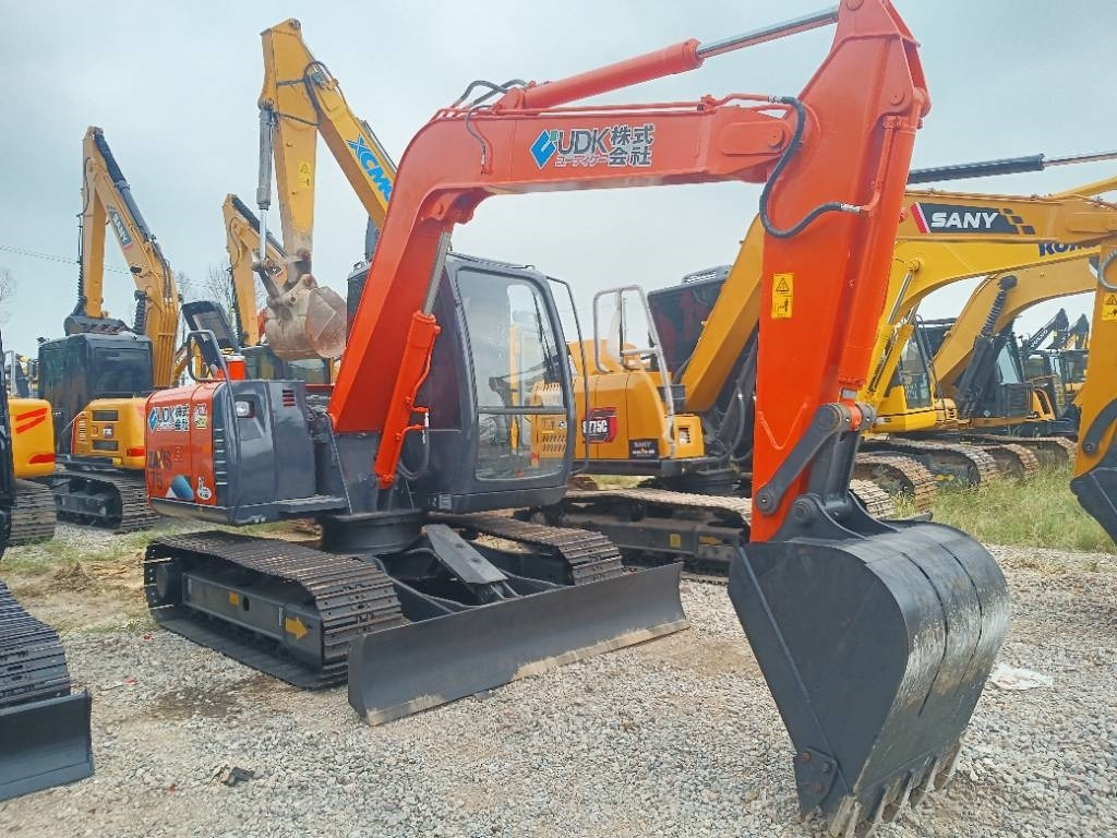 Hitachi ZX 70  - Ekskavator mini: gambar 2 Hitachi ZX 70  - Ekskavator mini: gambar 2