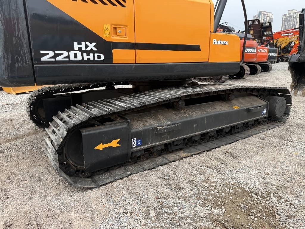 Hyundai HX 220 - Ekskavator perayap: gambar 2 Hyundai HX 220 - Ekskavator perayap: gambar 2