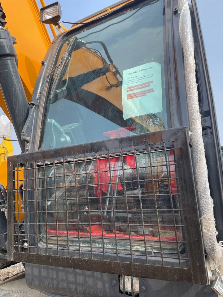 Hyundai R220-9S - Ekskavator perayap: gambar 5 Hyundai R220-9S - Ekskavator perayap: gambar 5