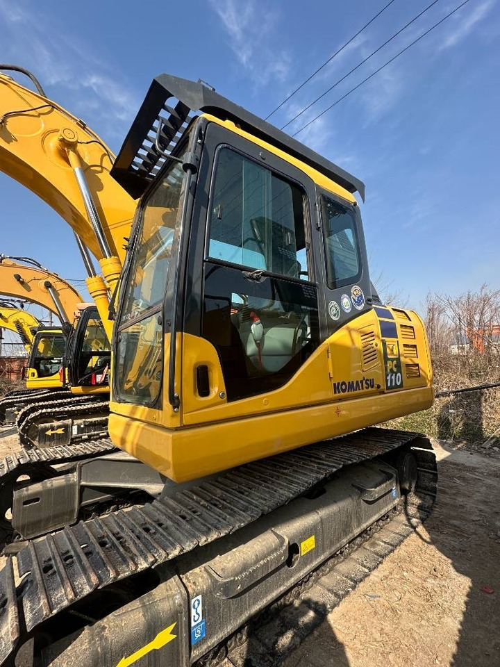 Komatsu PC 110 - Ekskavator perayap: gambar 4 Komatsu PC 110 - Ekskavator perayap: gambar 4