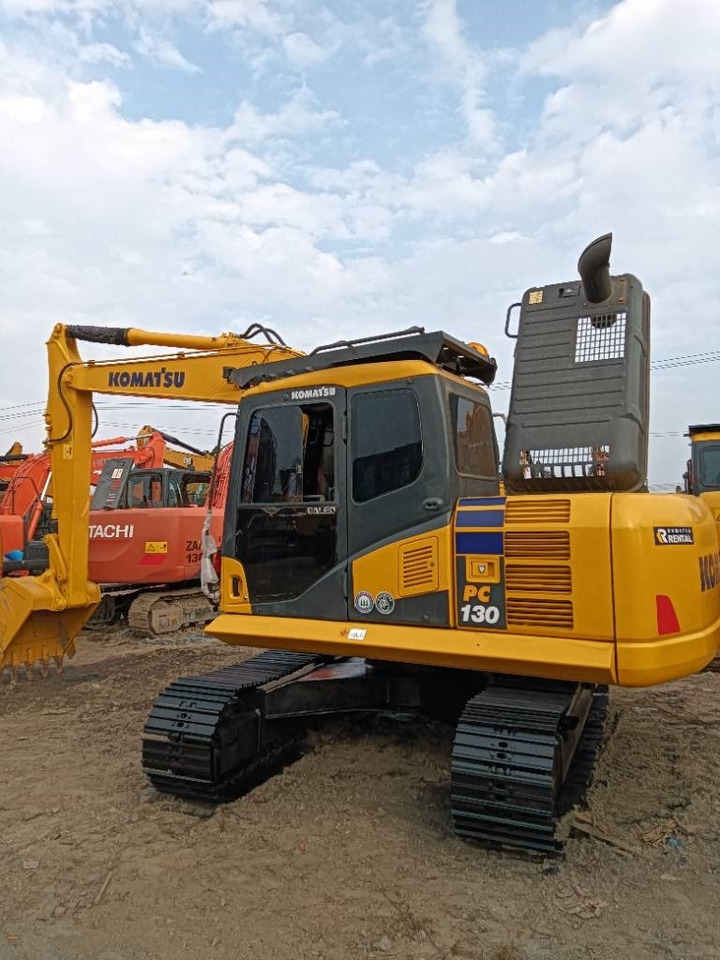 Komatsu PC 130 - Ekskavator perayap: gambar 5 Komatsu PC 130 - Ekskavator perayap: gambar 5