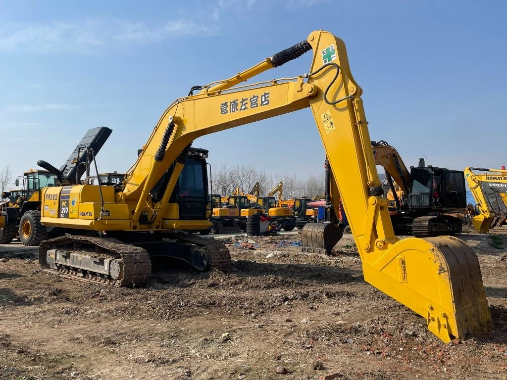 Komatsu PC 210 LC - Ekskavator perayap: gambar 5 Komatsu PC 210 LC - Ekskavator perayap: gambar 5